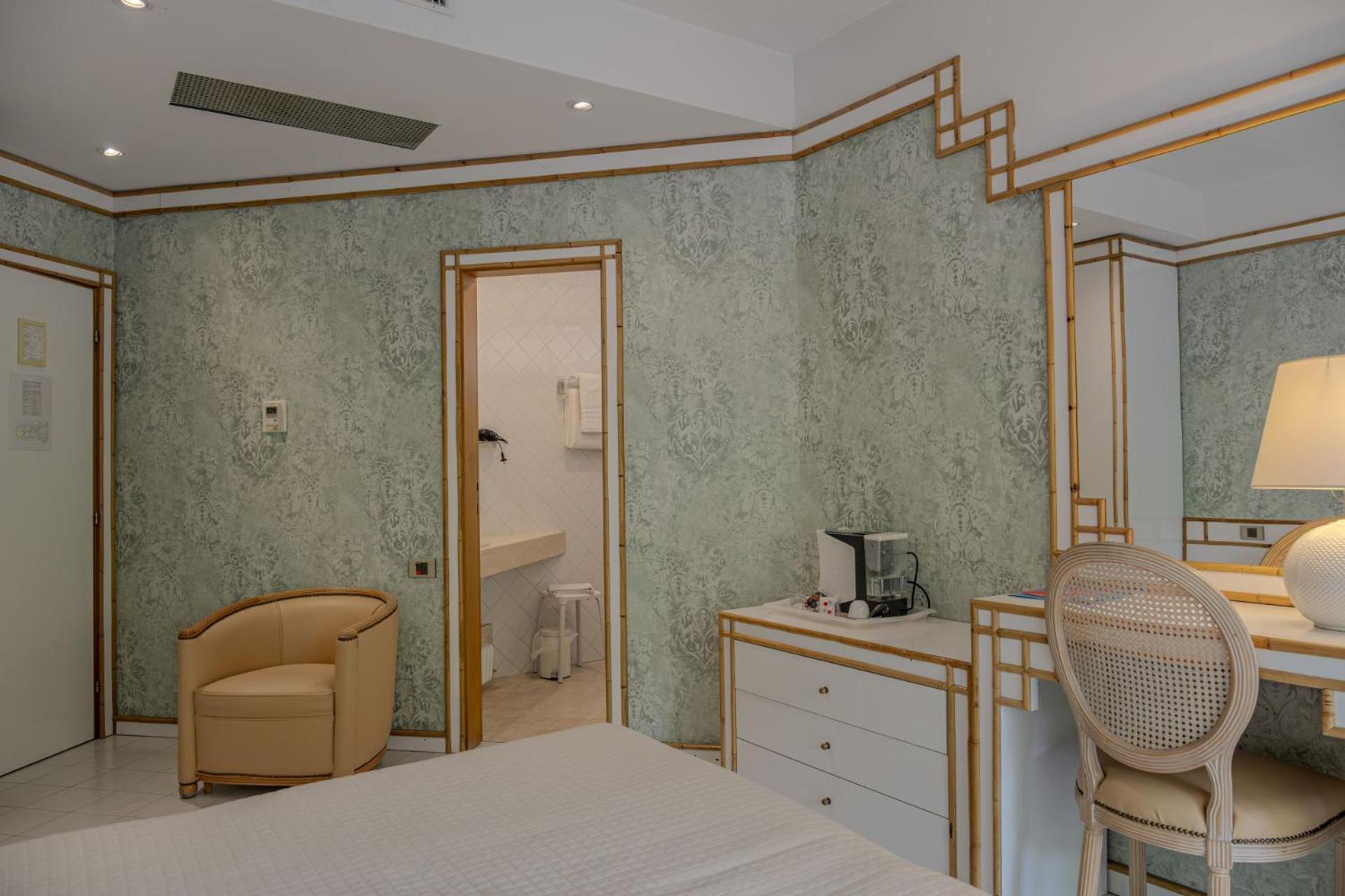 Hotel President - Vintage Hotel In Centro Riccione Zewnętrze zdjęcie