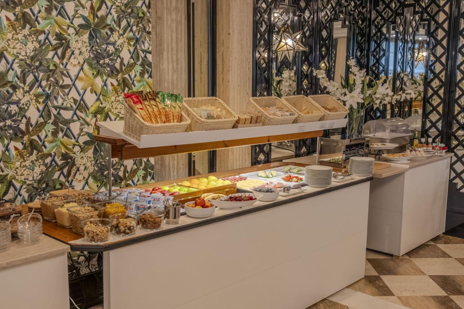 Hotel President - Vintage Hotel In Centro Riccione Zewnętrze zdjęcie