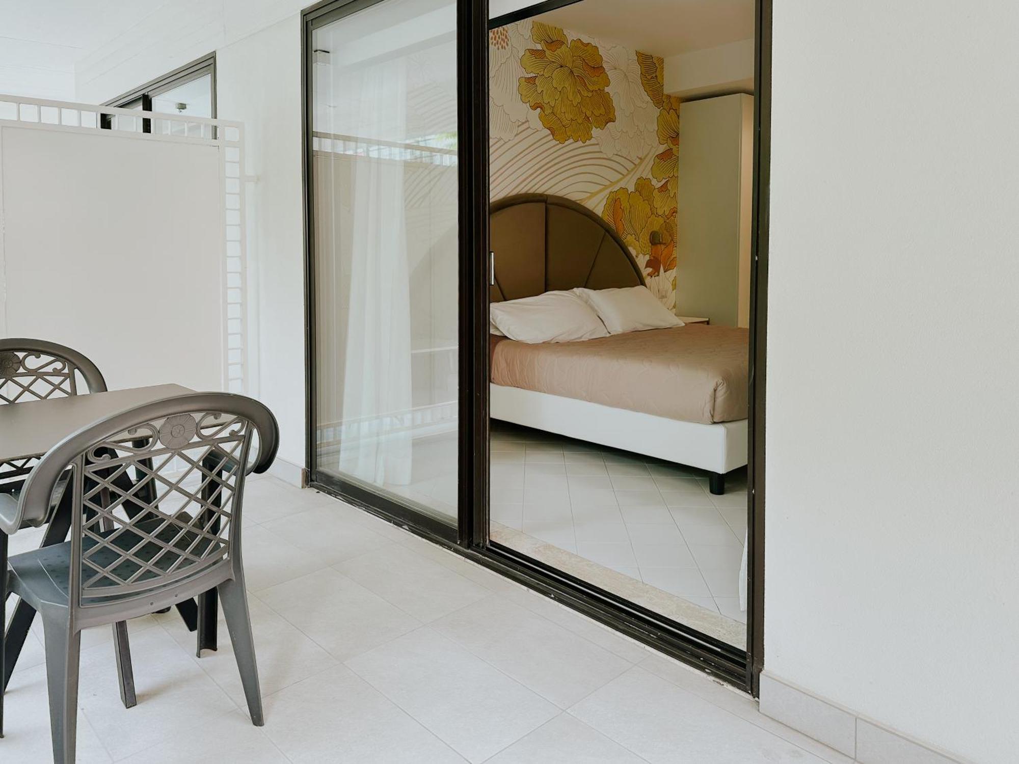 Hotel President - Vintage Hotel In Centro Riccione Zewnętrze zdjęcie