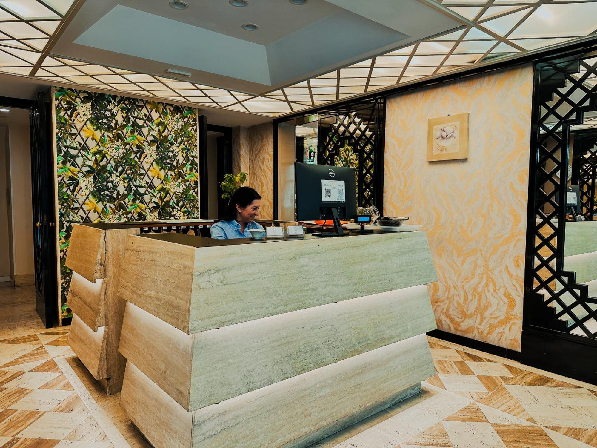 Hotel President - Vintage Hotel In Centro Riccione Zewnętrze zdjęcie